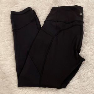 Lululemon black leggings with side pockets